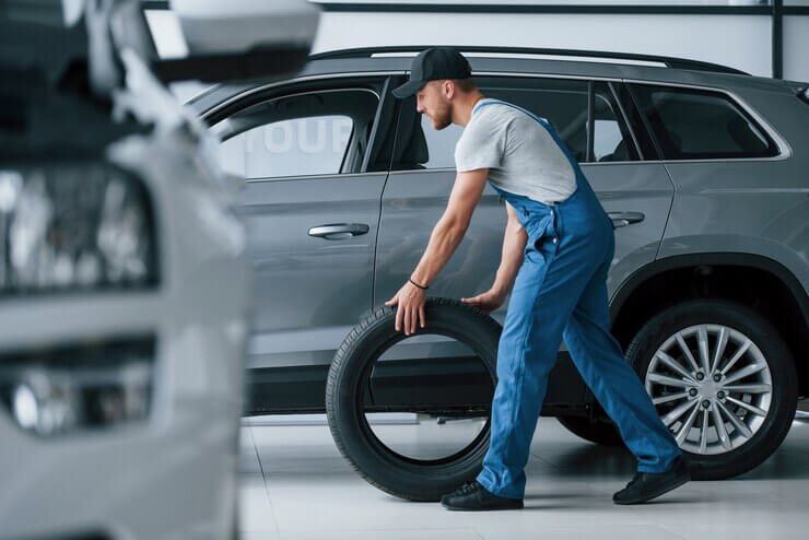 tires-mounting-balancing